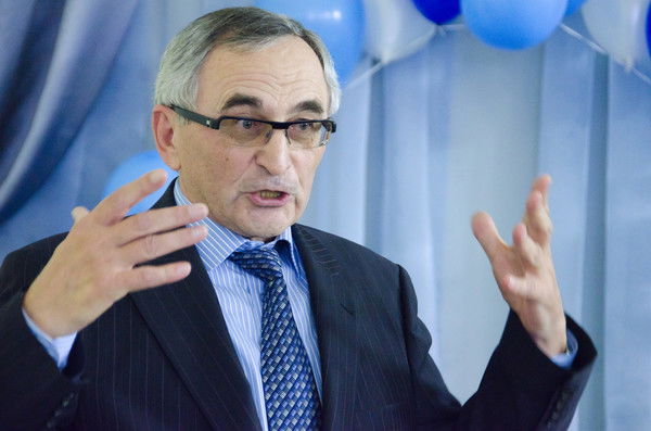 Александр Неженец