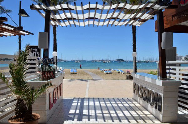 Гена Нехаев