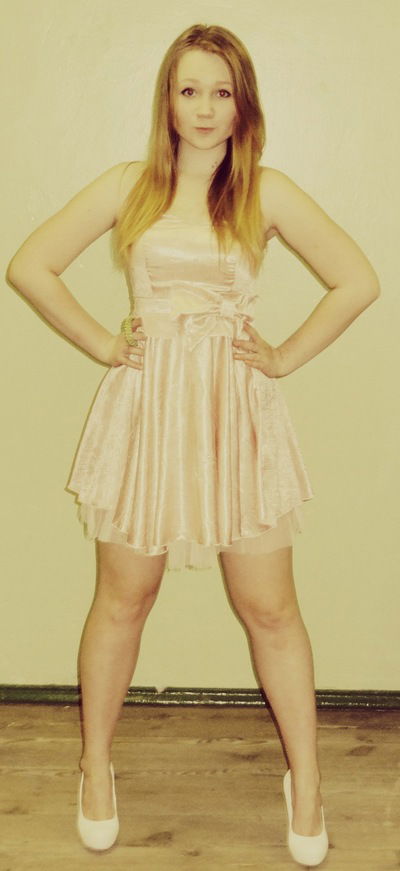 Юленька Сергацкова