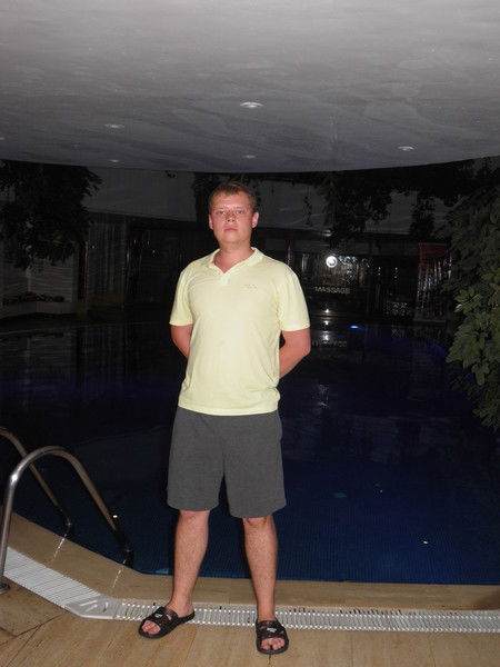 Неизвестно Неизвестно