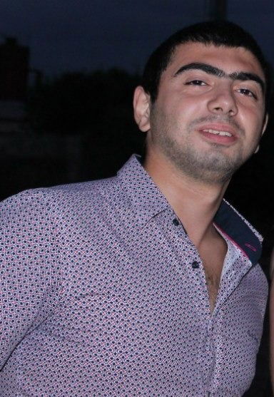 Арарат Симонян