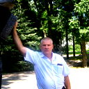 Юрий Иванов