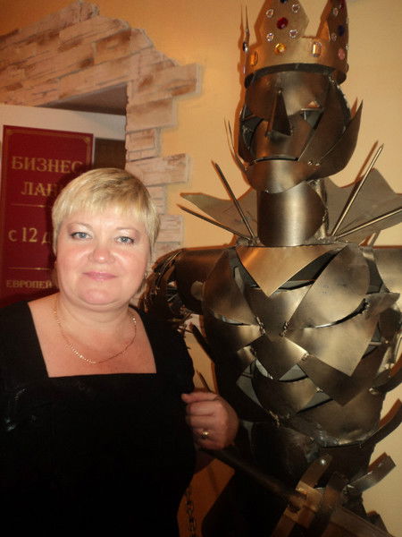 Валя(Кононенко) Старикова