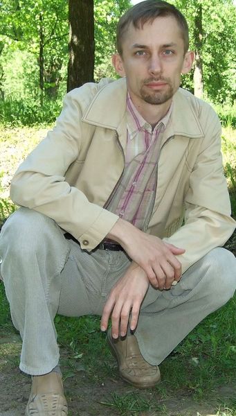 Виталий Бонд