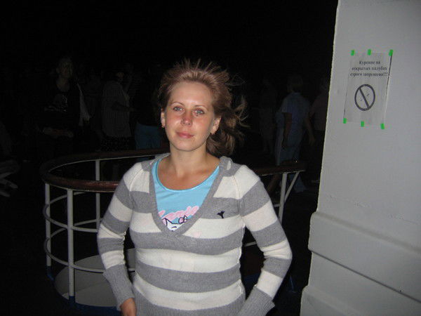 Лена Суворова