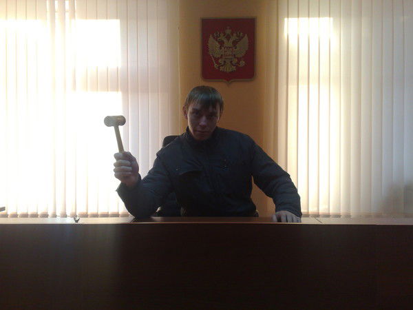 Александр Райник