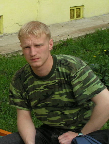 Павел Макеев