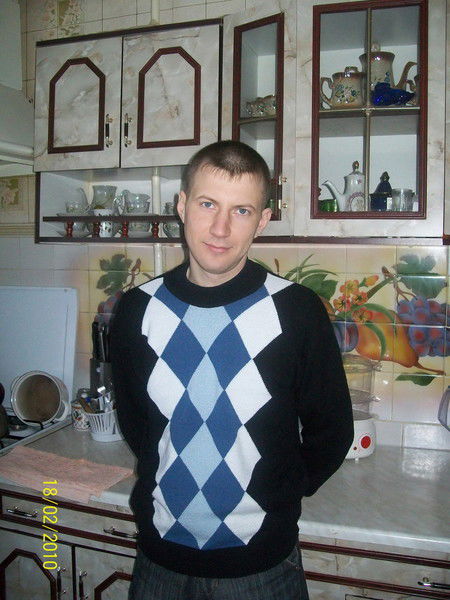 Денис Голынов