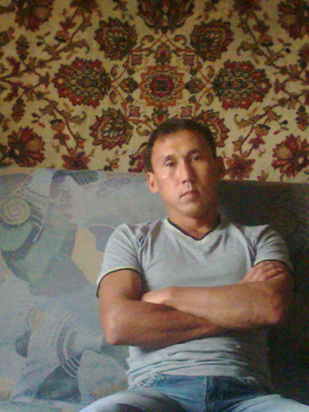 Александр Саков