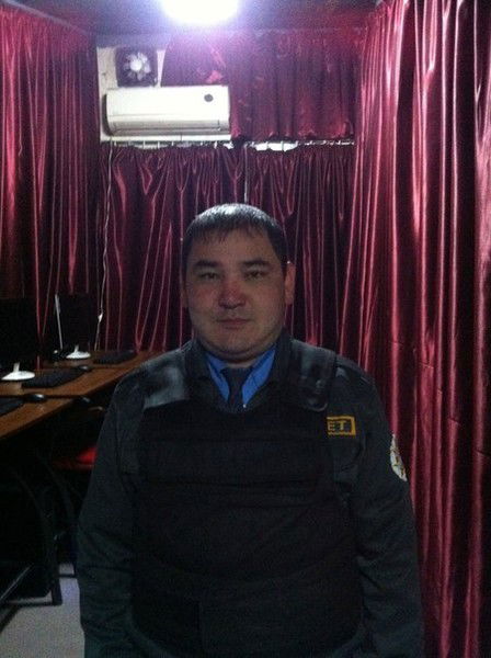 Алишер Саитов