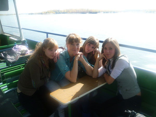 Елена Шарова