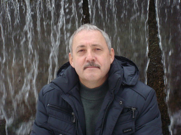 Пётр Кузнецов