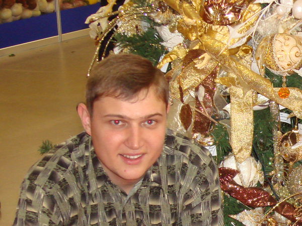 Артем Червонных