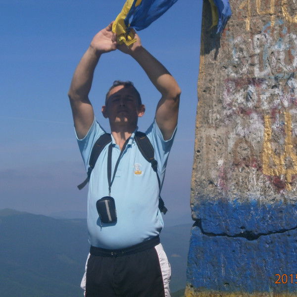 Петро Лопушанський