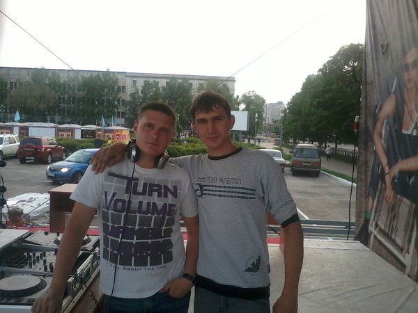 *)Руслан Михайлович*)