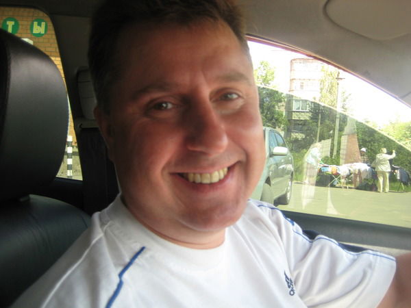 Дмитрий Артамонов