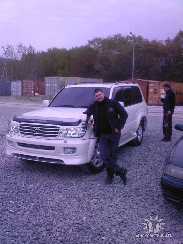 Антон Пучков