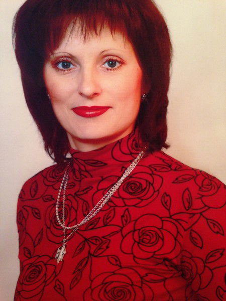 Оксана Власова