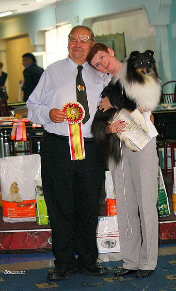 Юля Резикова