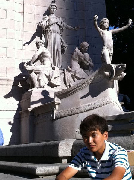 Дамир Салкенов