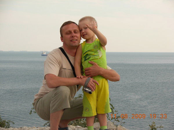 Неизвестно Неизвестно