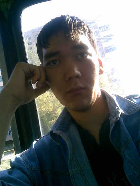 Рустам Ахметкалиев