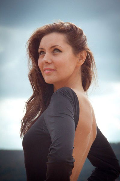 Оля Рождественская