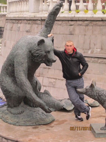 Виктор Бушков