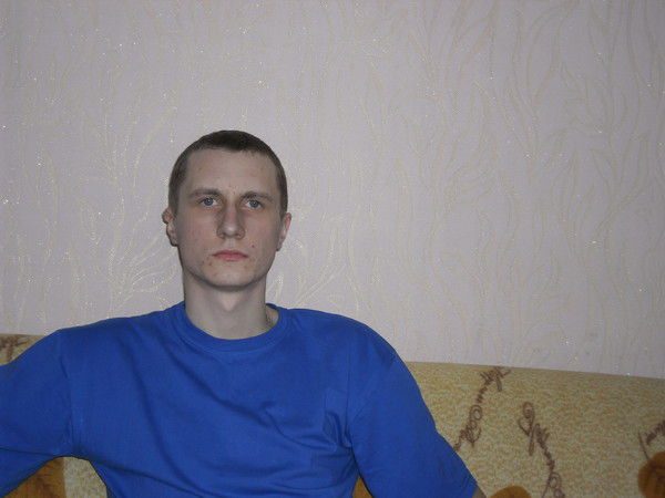 Саша Иванов