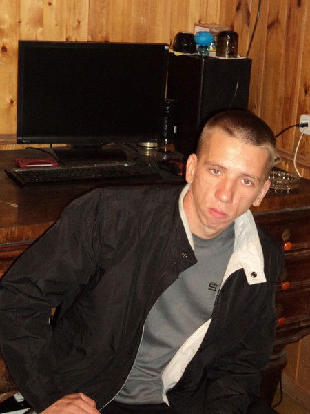 Антон Быстров