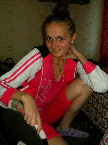 Аня Пахунова