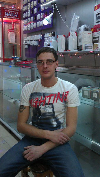 Евгений Жуков