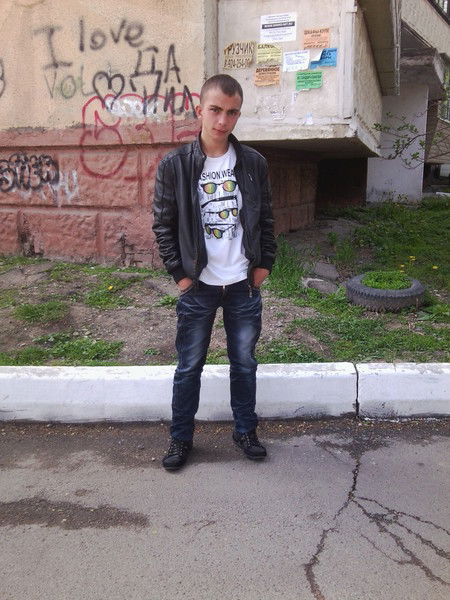 Яша Степанов