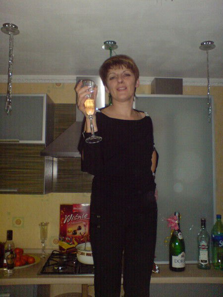 Бирута Попова