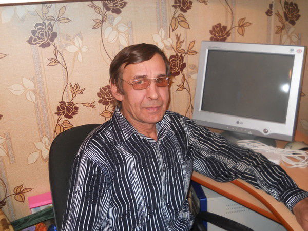 Николай Бобов