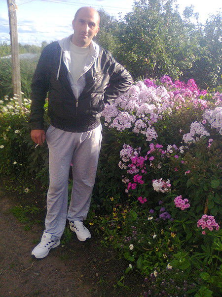 Роберт Тавакалян