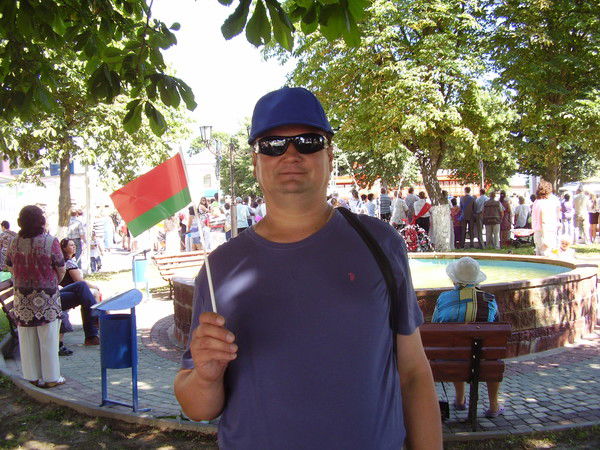 Валера Яловик