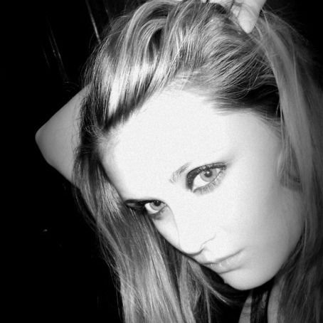 Илона Олизарович