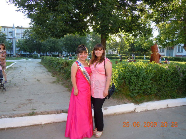 Оленька Иванова