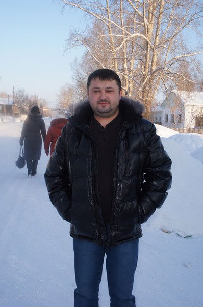 Игорь Попов