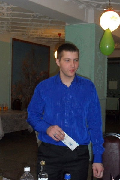 Женя Деревянко