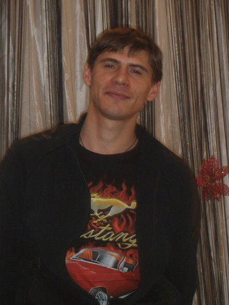 Антон Елизаров