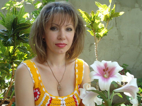 Лена Петрова