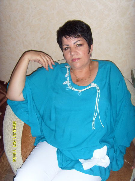 Елена Попова