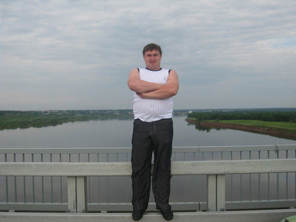 Александр Калужских