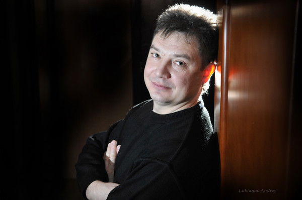 Юрий Козлов