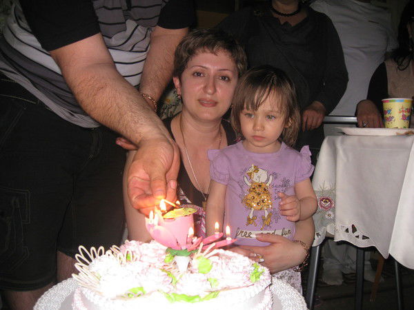 Анжела Мирзоян