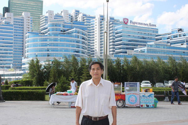 Александр Пак