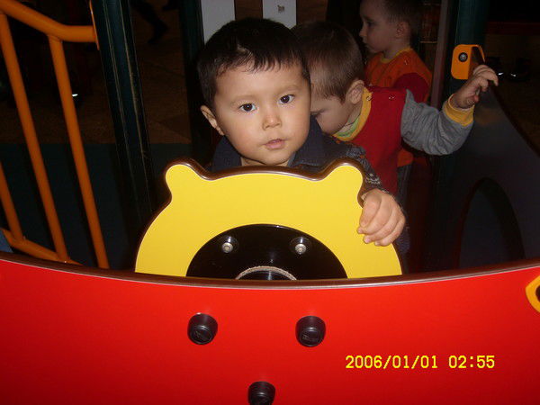 Эленура Назикова