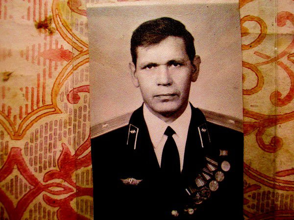 Анатолий Пахомов